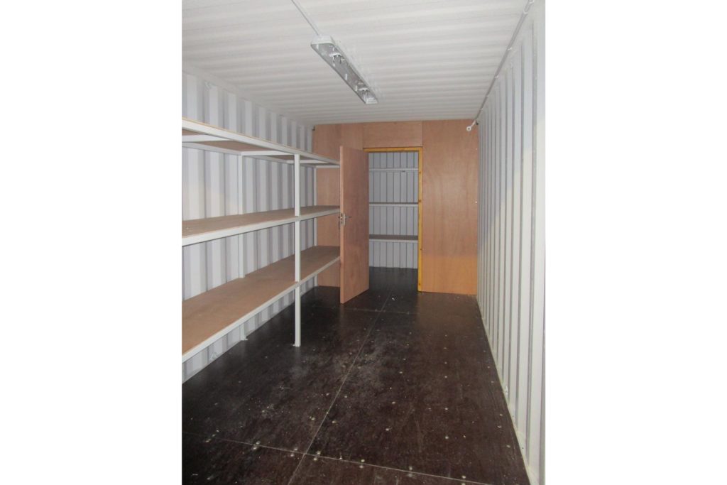20ft with shelving and store room